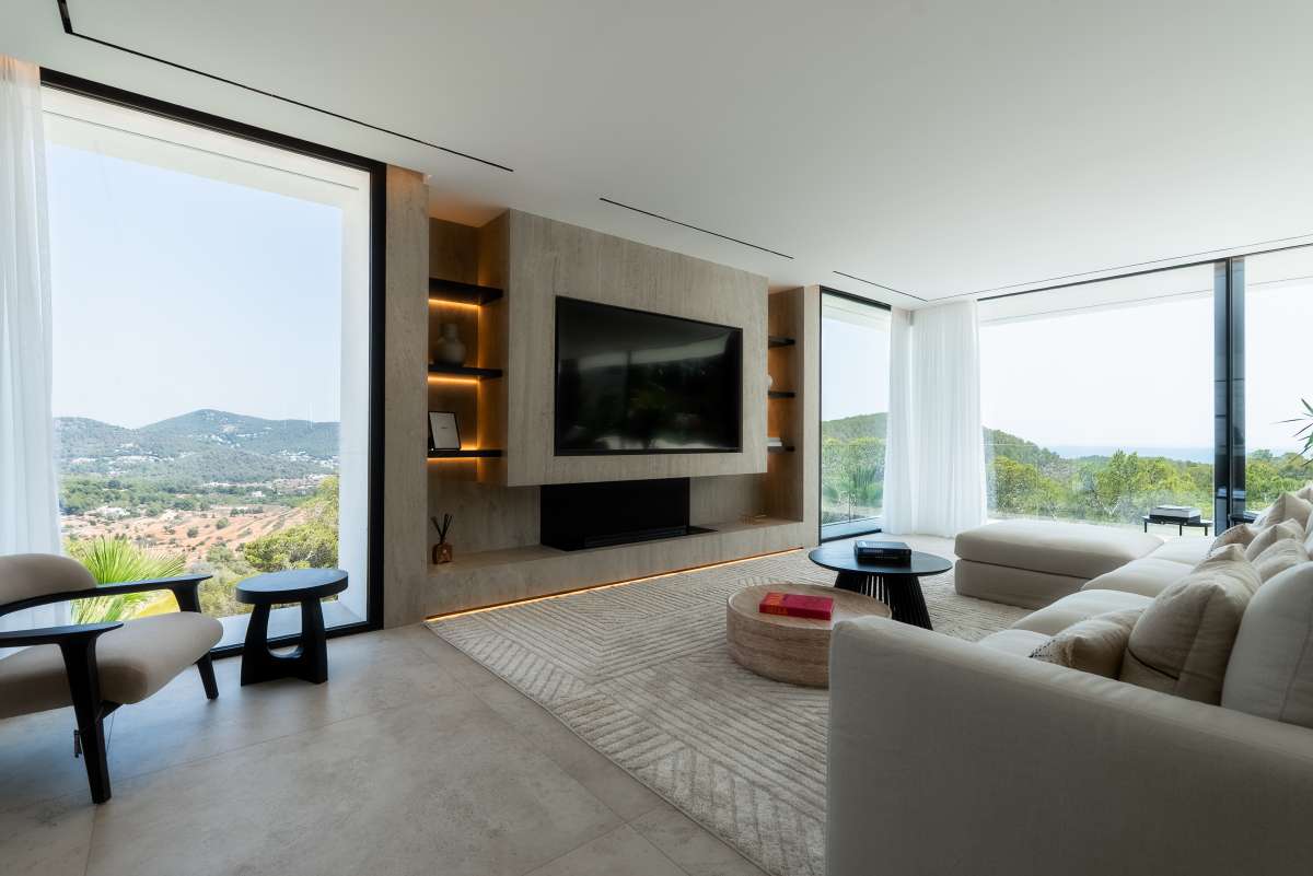 6 slaapkamer villa in Roca Llisa