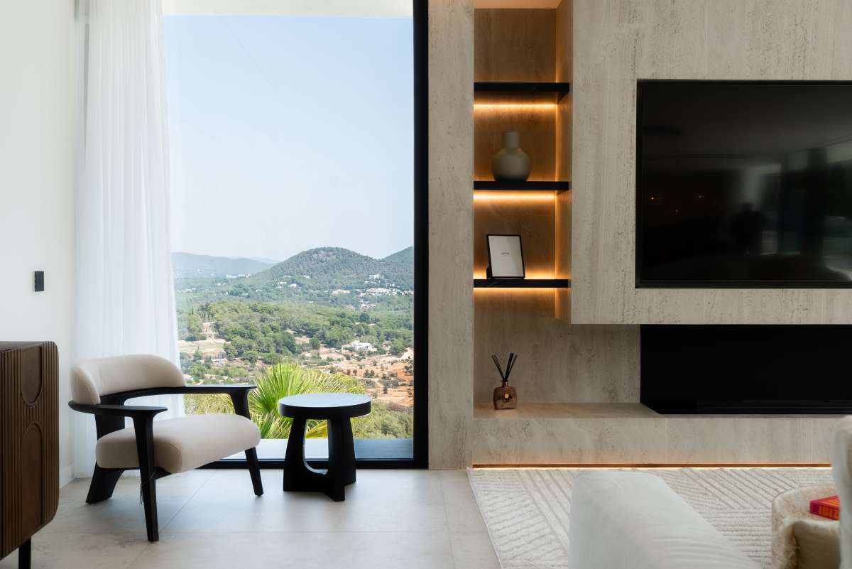 6 slaapkamer villa in Roca Llisa