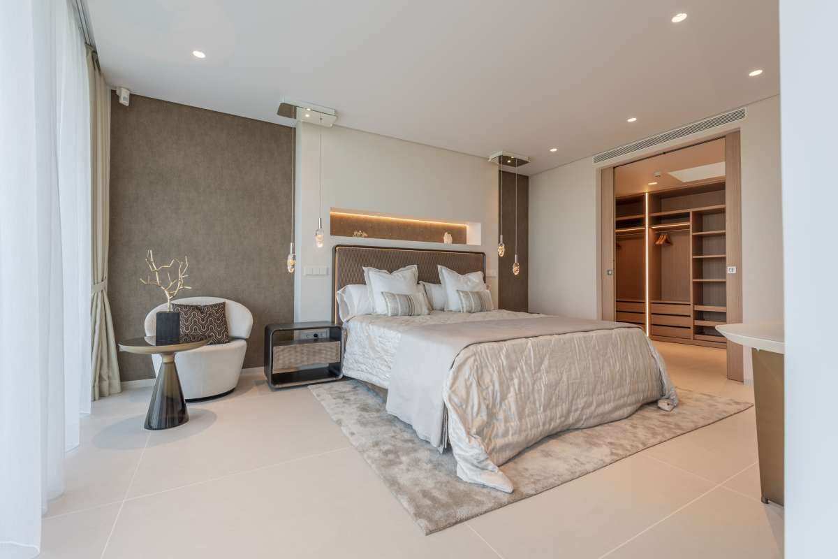 9 slaapkamer villa in Roca Llisa