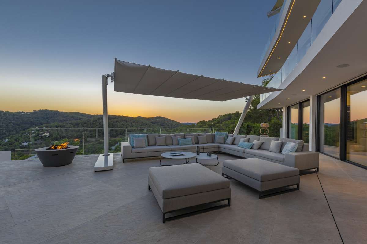 9 slaapkamer villa in Roca Llisa