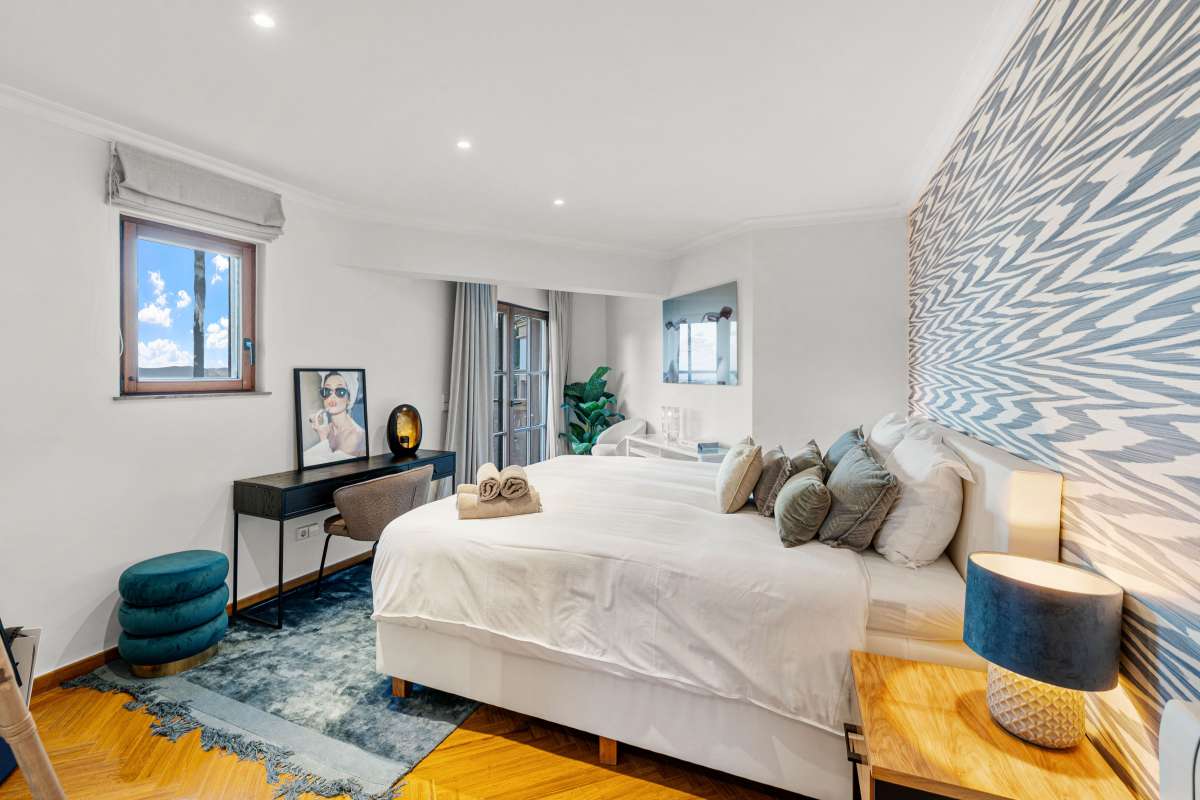 8 slaapkamer villa in Can Furnet