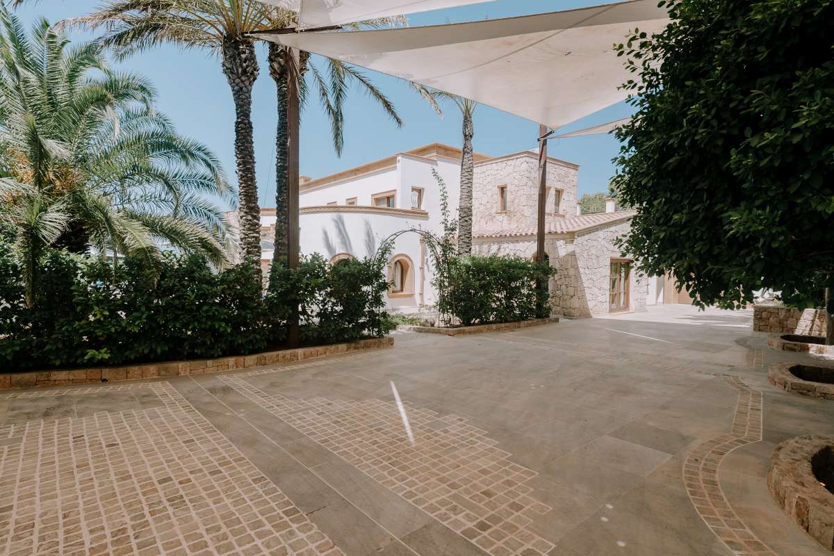 8 slaapkamer villa in Can Furnet