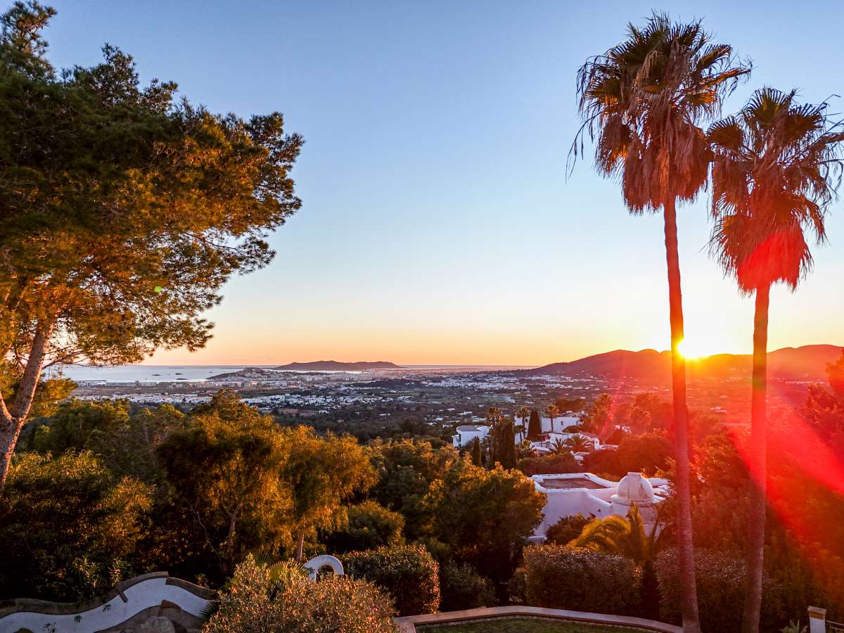 8 slaapkamer villa in Can Furnet